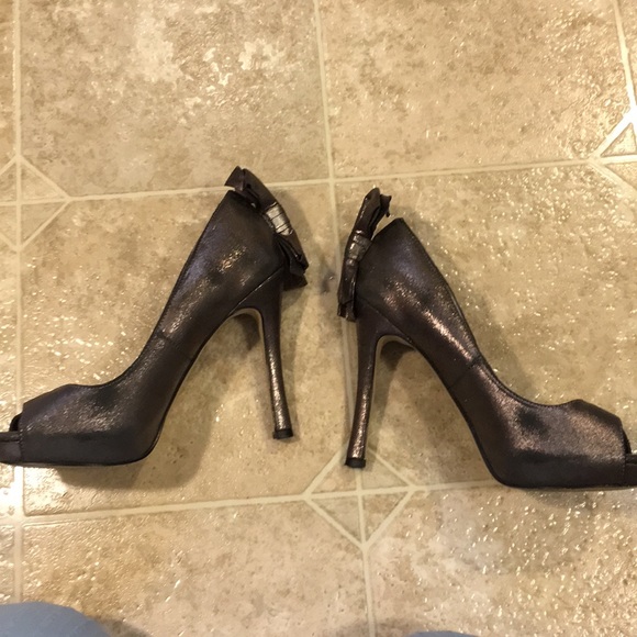 RSVP HIGH HEELS - Picture 3 of 12